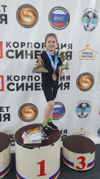 Юная спортсменка Котельников покоряет новые высоты